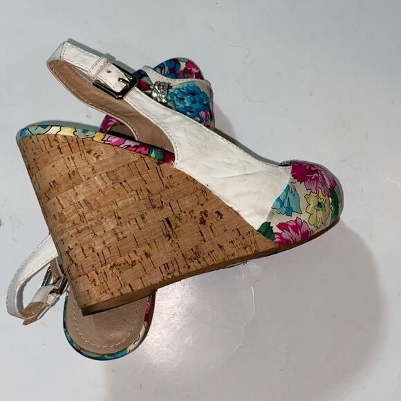 Nature Breeze Gabriela -01 Floral Wedge Sandals - White and Multicolor Size 10 - Picture 6 of 11
